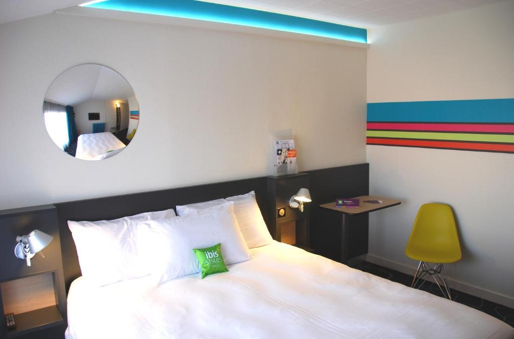 Ibis Styles Roanne Centre Gare Hotel Quarto foto